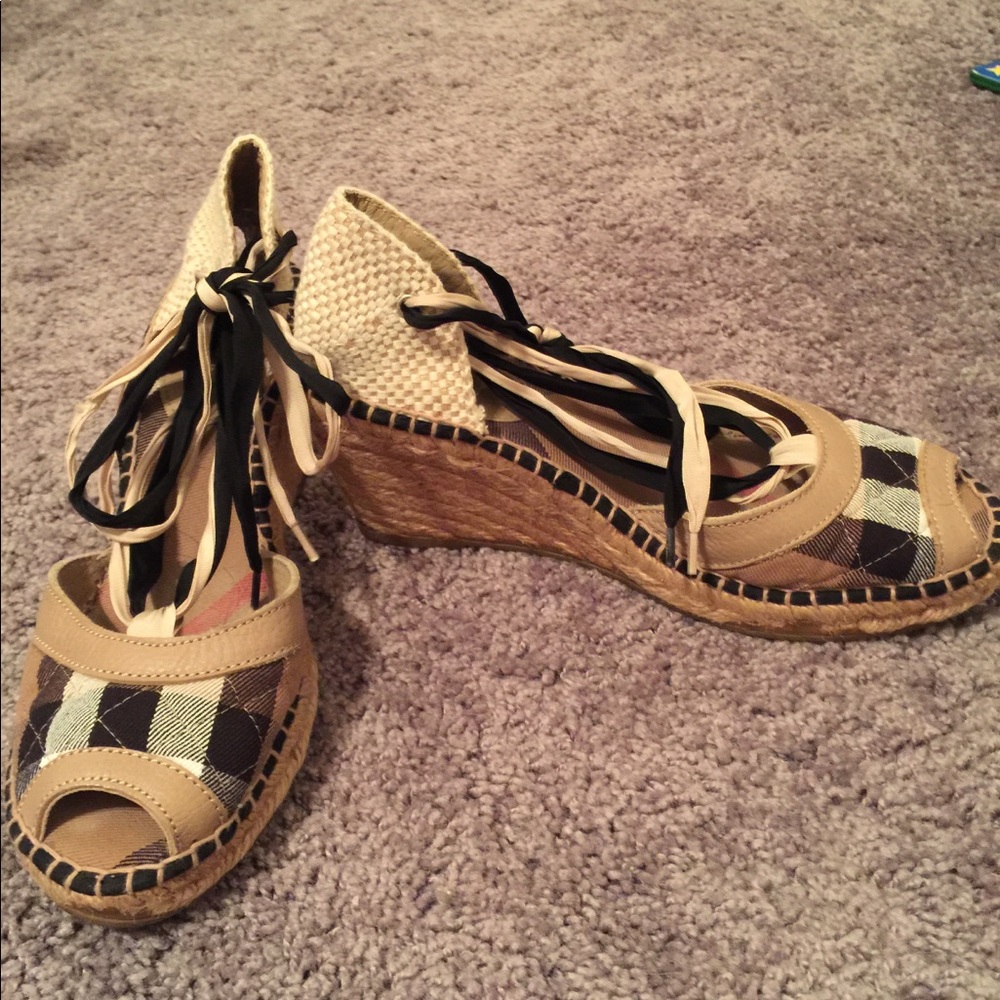 Burberry Espadrilles US sz 7